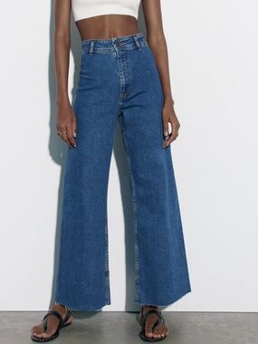 Zara High-Waist Wide-Leg Jeans in Blue Denim